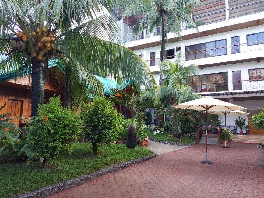 Jurias Garden Hotel El Nido Exterior photo