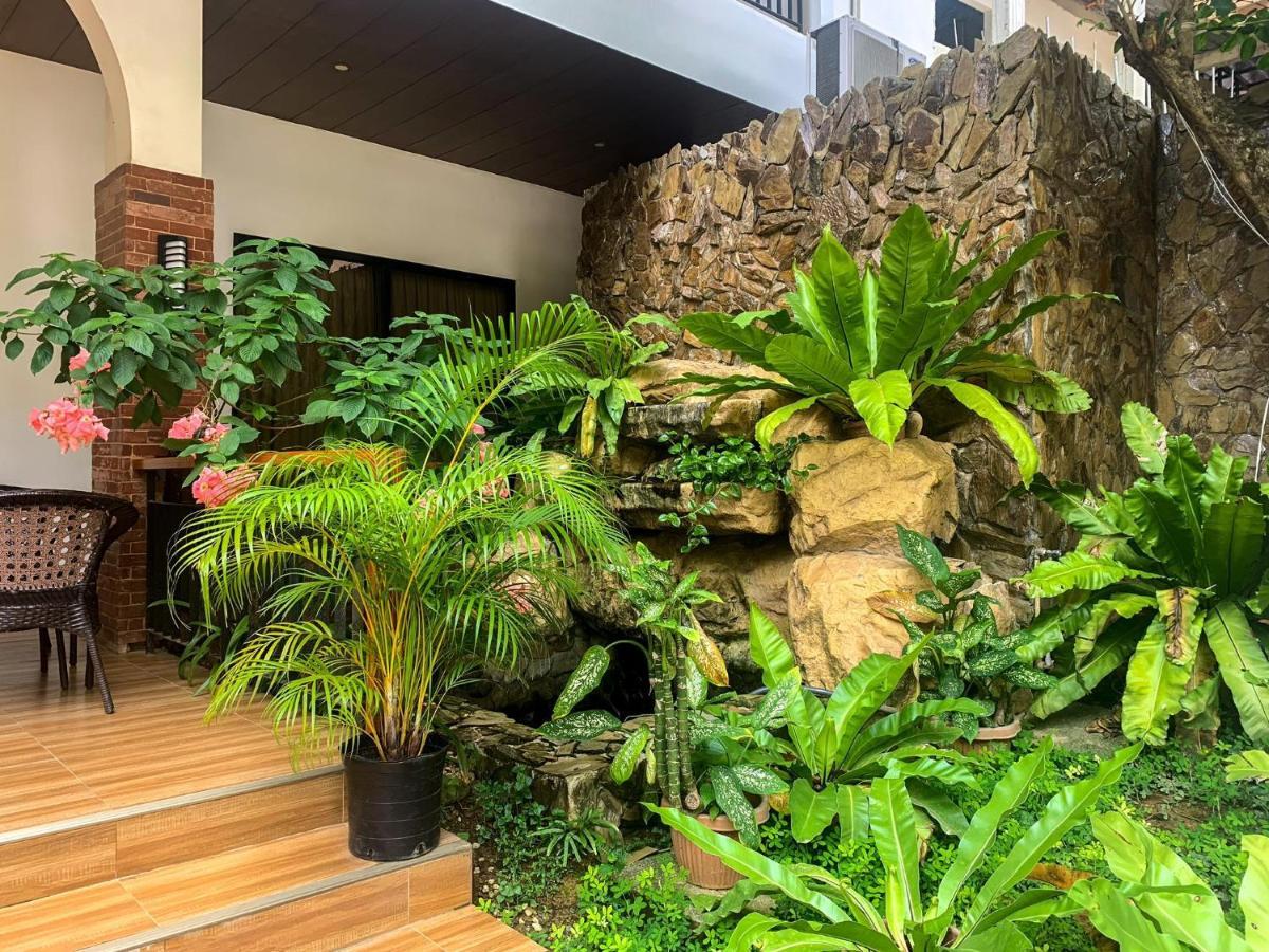 Jurias Garden Hotel El Nido Exterior photo